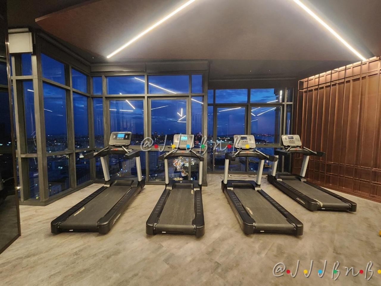 Edge Central Pattaya By Jjj ภายนอก รูปภาพ